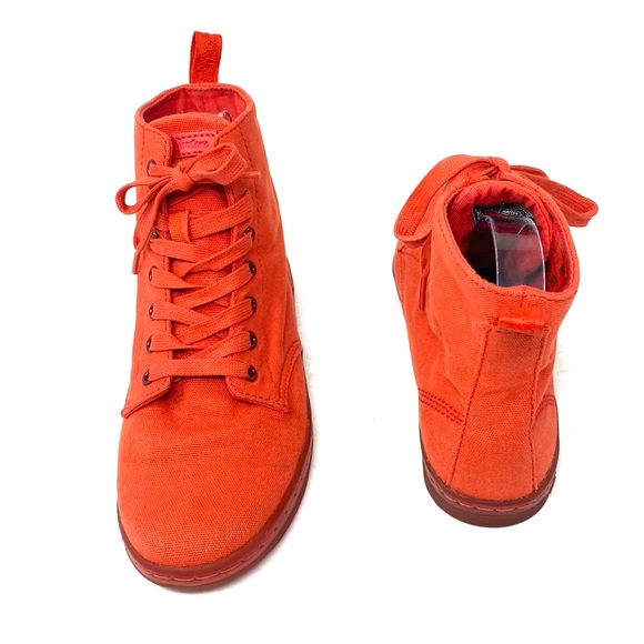 Dr. Martens Boots - Picture 4 of 8